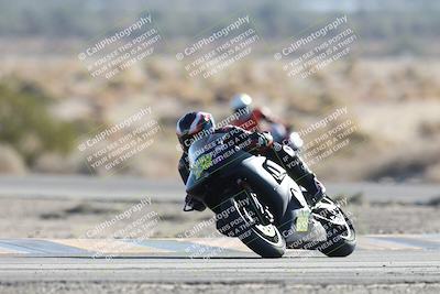 media/Dec-07-2025-CVMA (Sun) [[3e7d2de5dc]]/Race 12- Formula 40 MW and LW/